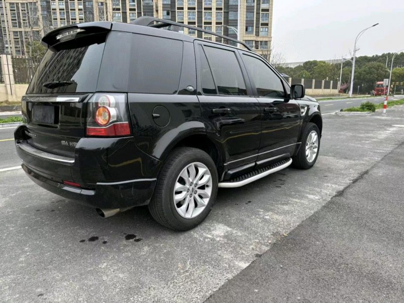 苏州13年路虎神行者8