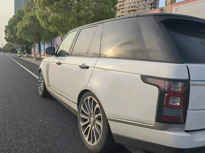 济南14年路虎揽胜行政6