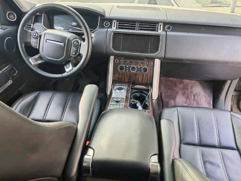 济南14年路虎揽胜行政8