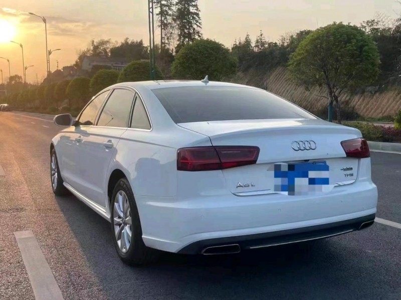 济南16年奥迪A6L8