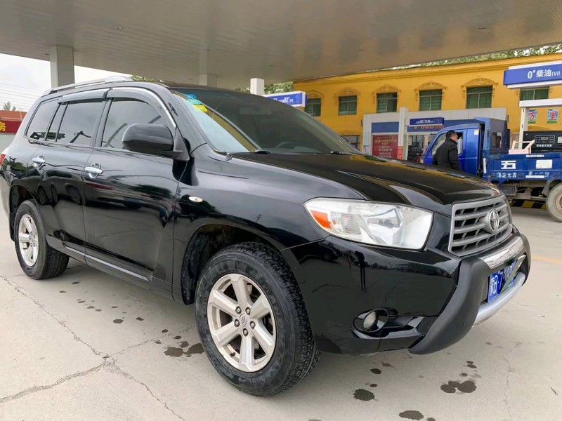 保定11年丰田汉兰达2