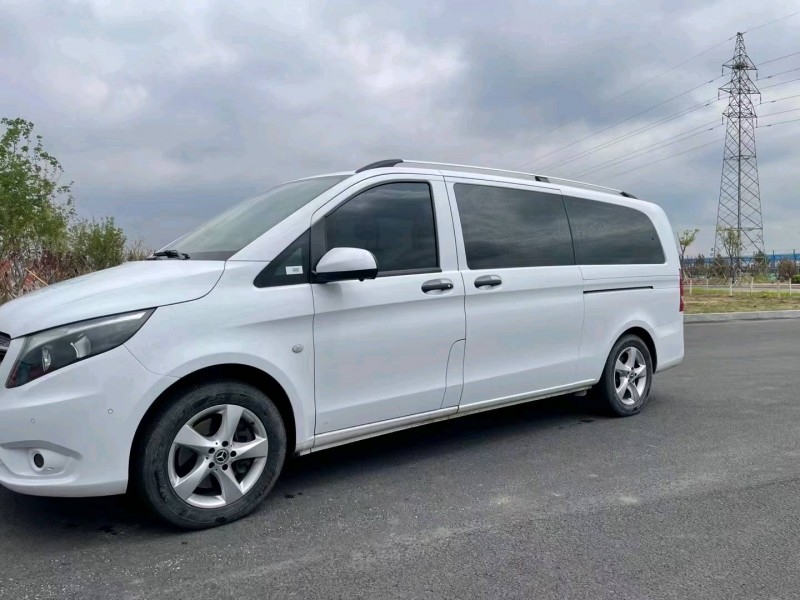 石家庄20年奔驰威霆3