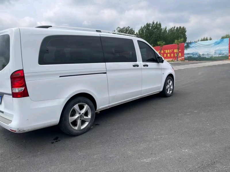 石家庄20年奔驰威霆7