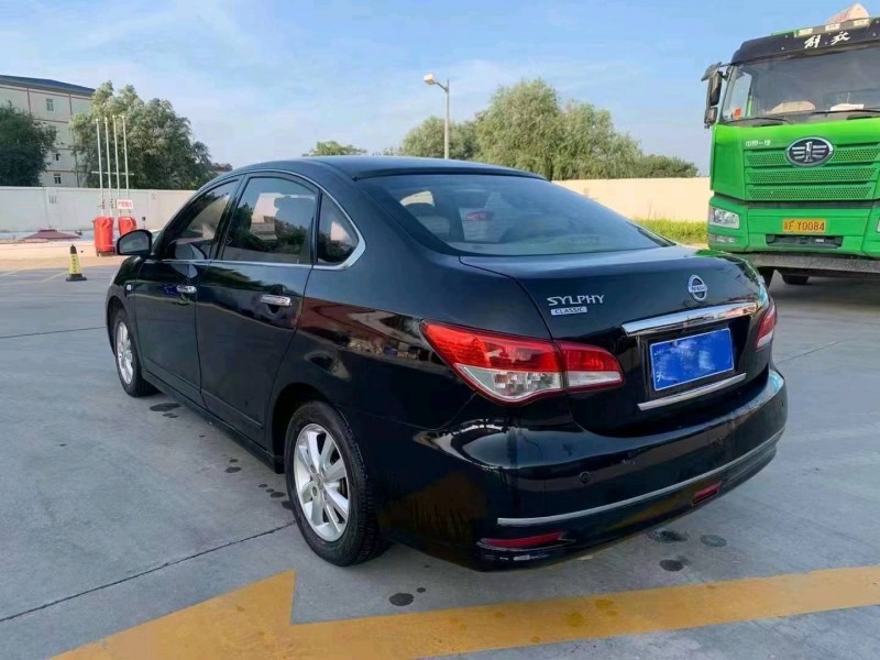 保定13年日产轩逸3