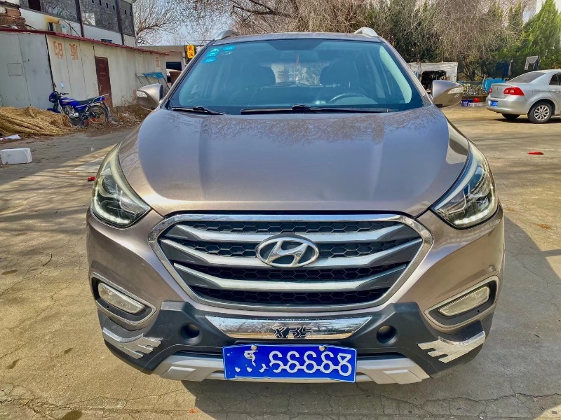 济南16年现代ix351