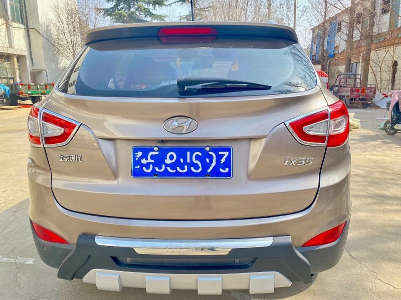 济南16年现代ix352