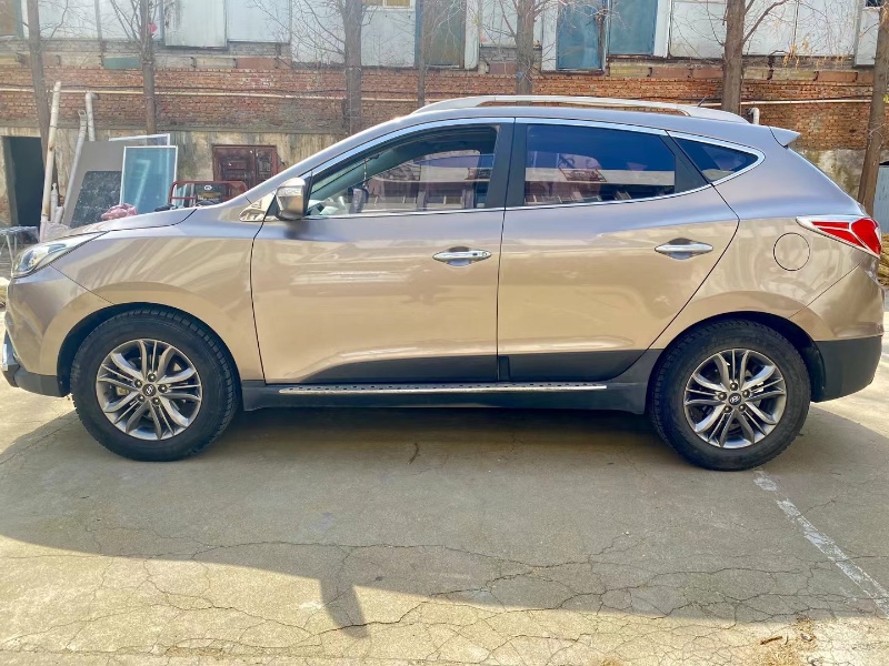 济南16年现代ix356