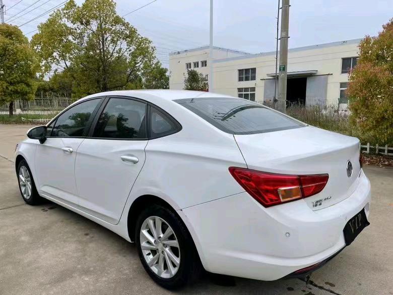 盐城17年别克君威9