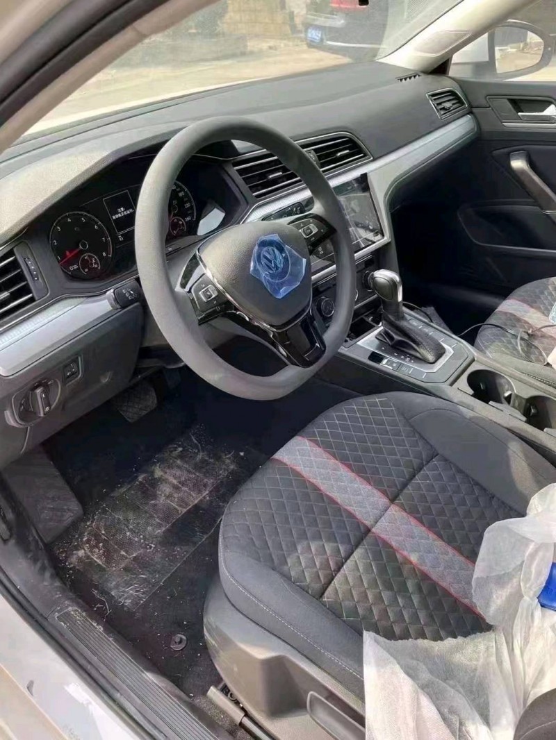 济南22年大众朗境8