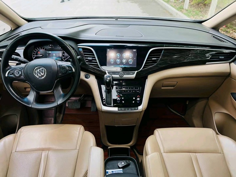 聊城19年别克GL85