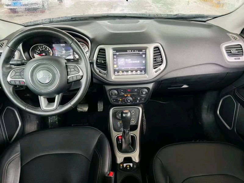 青岛18年Jeep指南者3