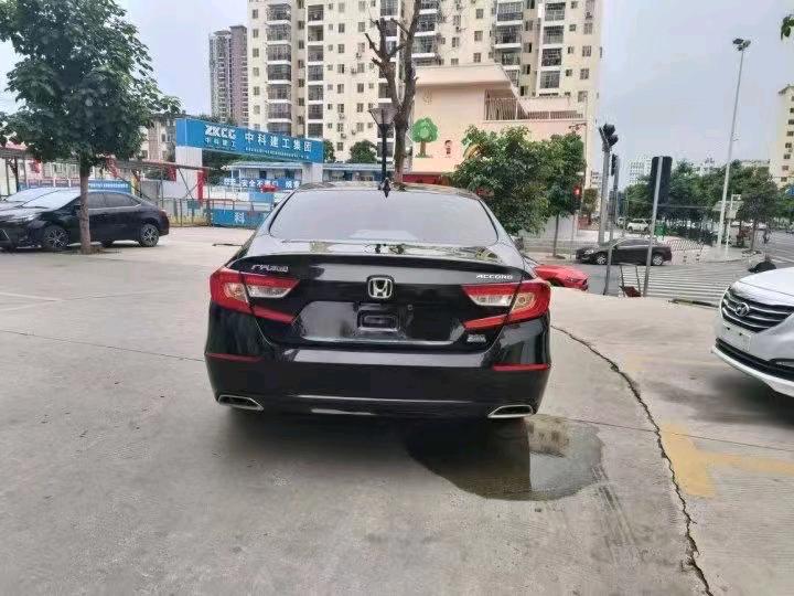 宜昌20年本田雅阁8