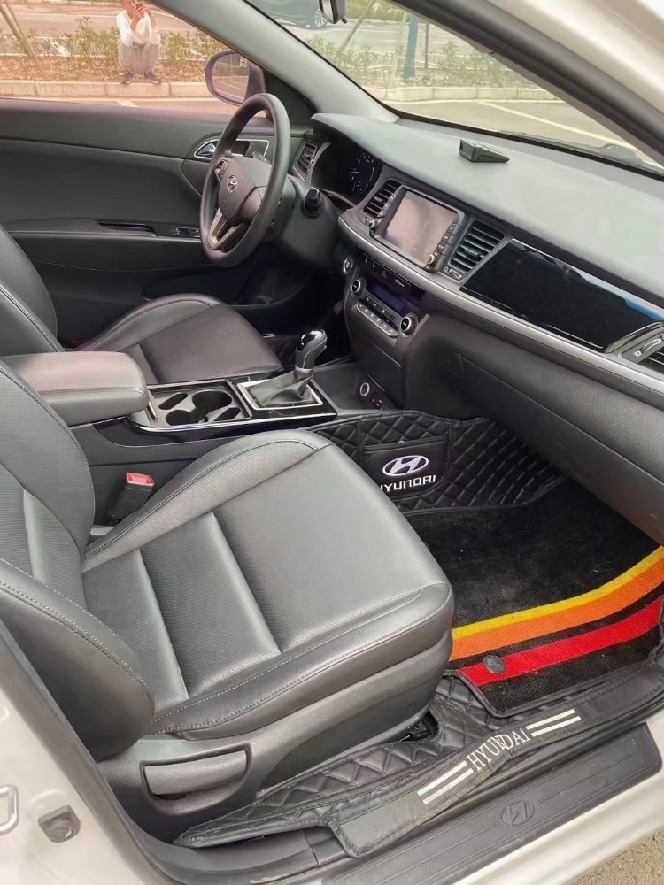 徐州19年现代名图9