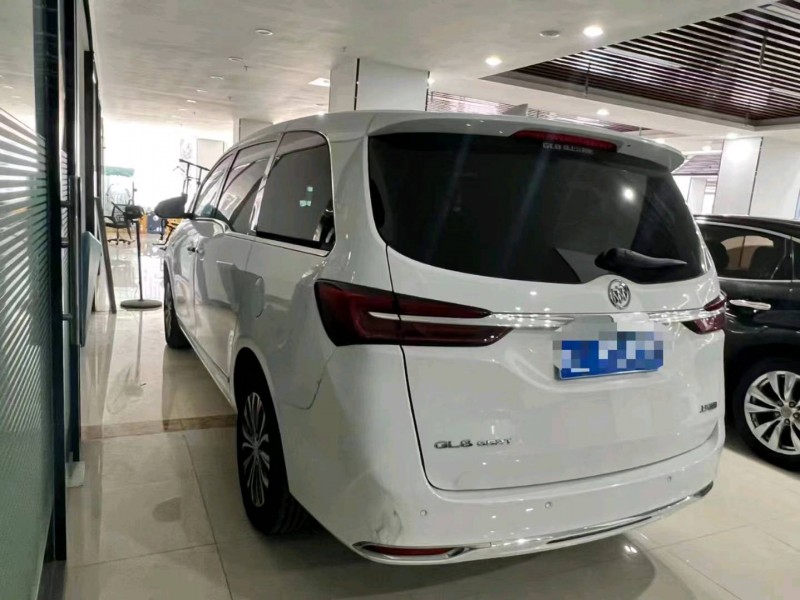 青岛20年别克GL84