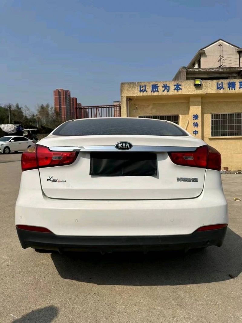 長沙16年起亞K39
