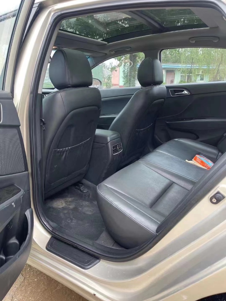 潍坊16年现代名图2