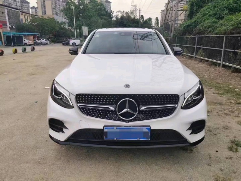 深圳17年奔驰GLC1