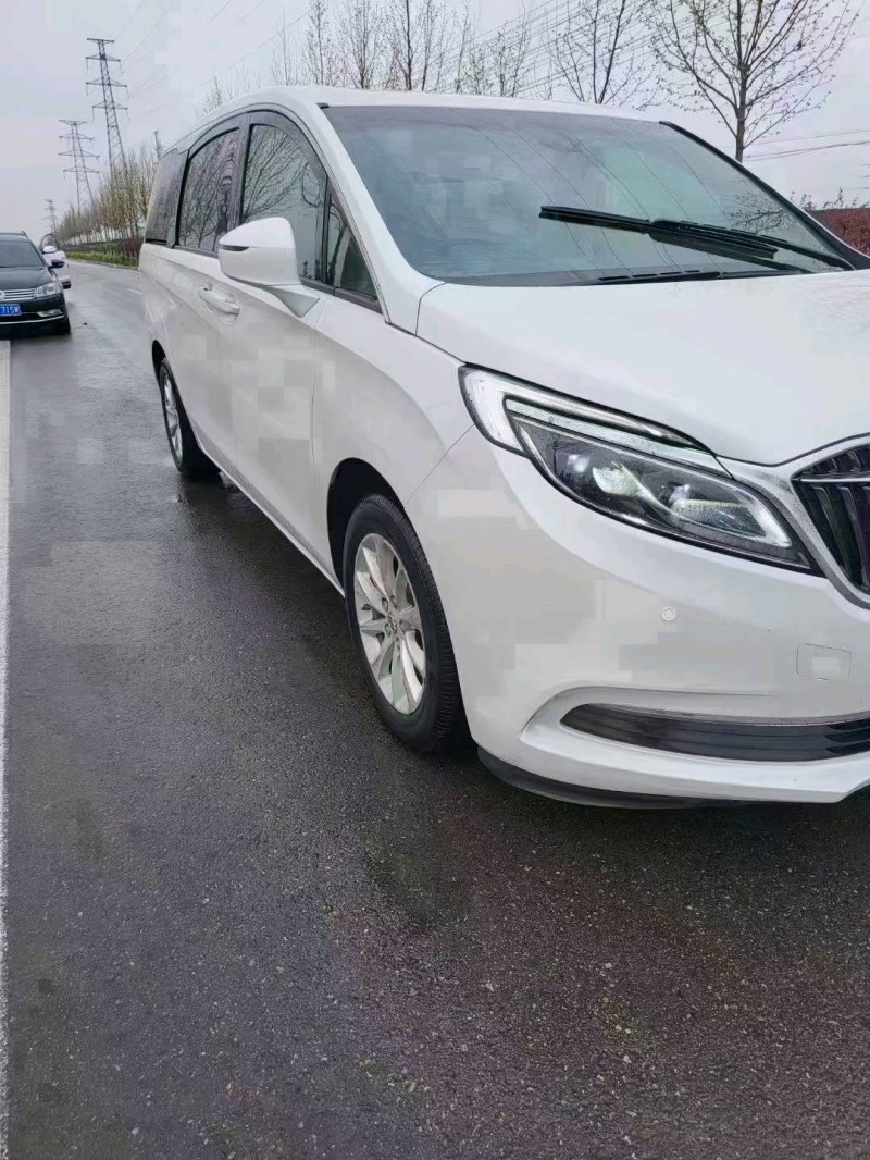 枣庄18年别克GL83