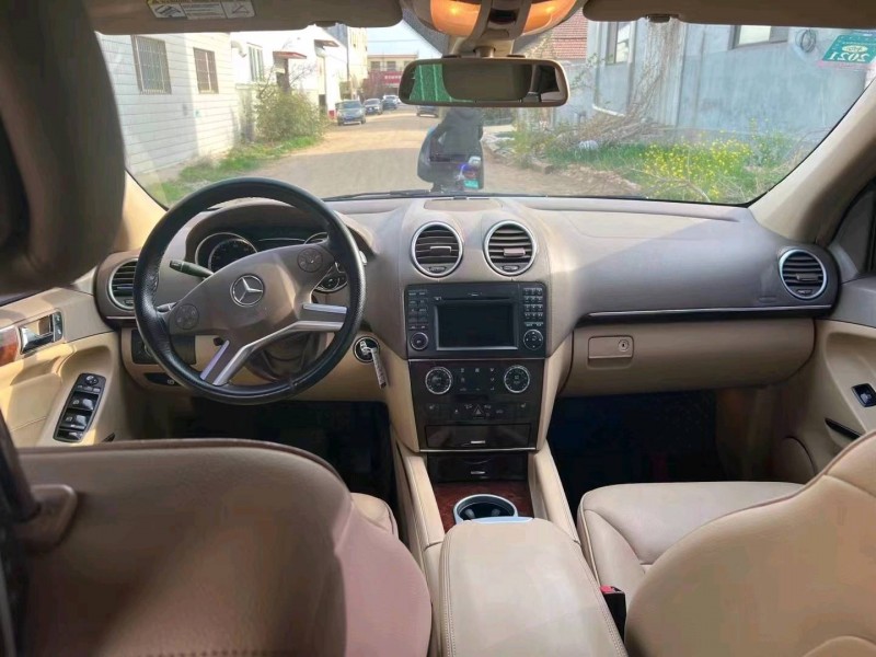 青岛12年奔驰GL4