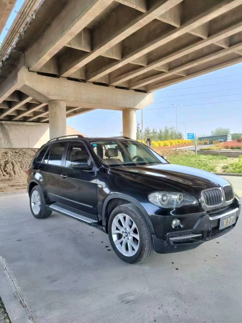 青岛10年宝马X52