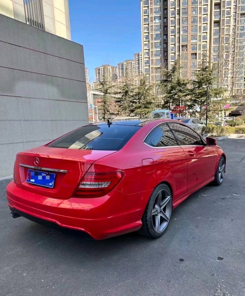 青岛15年奔驰C8
