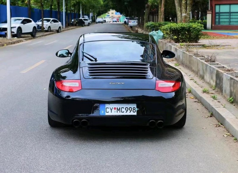 东莞11年保时捷9119