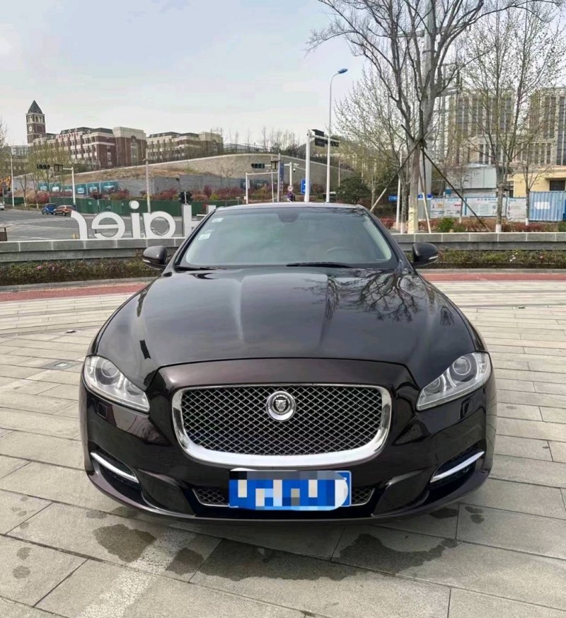青岛13年捷豹XJL1