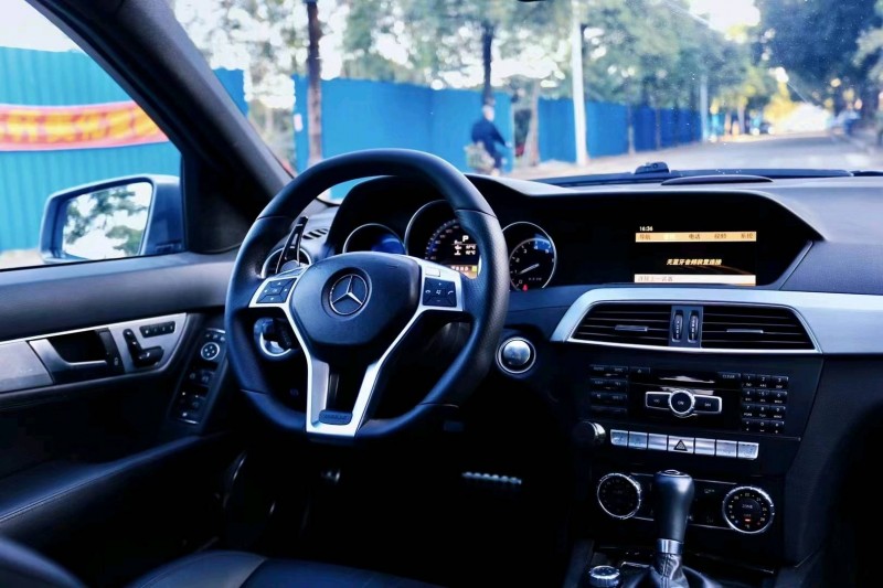 东莞12年奔驰AMG5