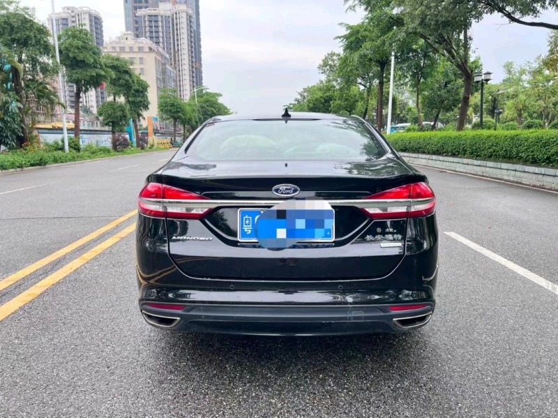 东莞18年福特蒙迪欧9