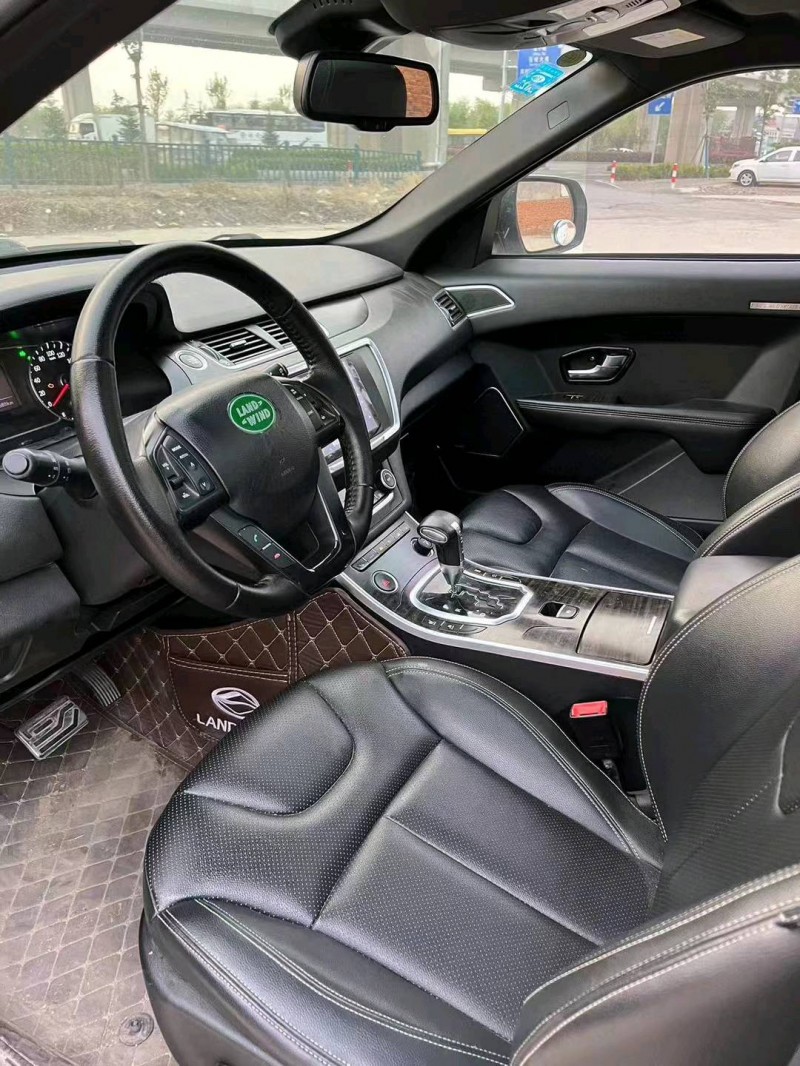 济宁16年陆风X73