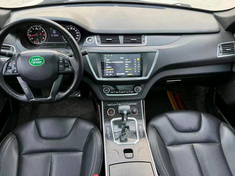 济宁16年陆风X74