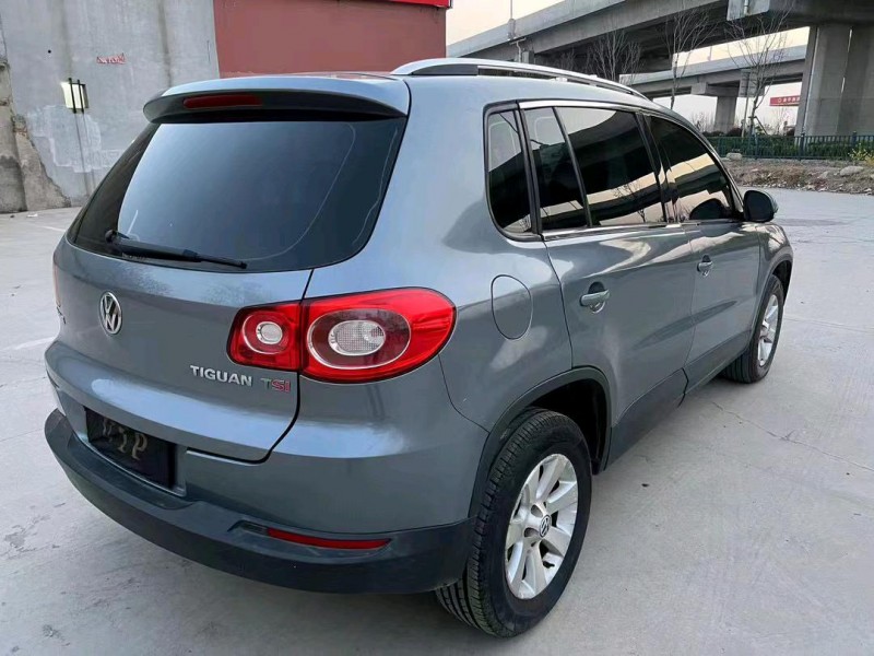 济宁13年大众途观8