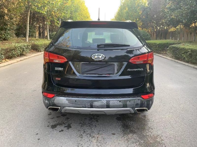 徐州13年现代新胜达2