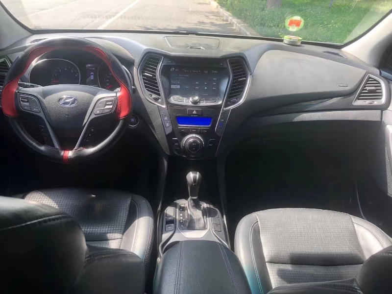 枣庄13年现代新胜达5