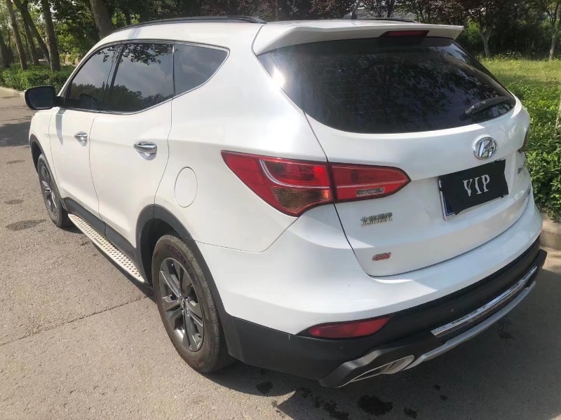 枣庄13年现代新胜达8