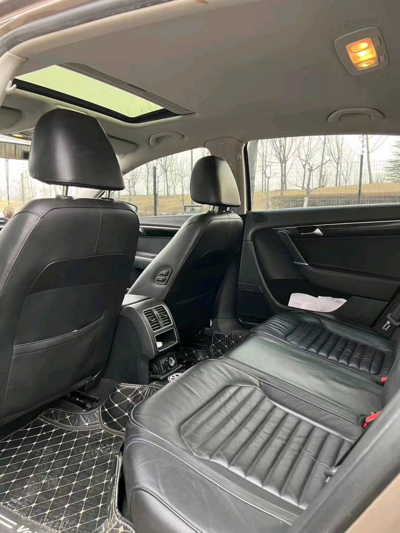 济宁14年大众迈腾5