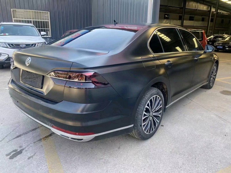 济宁21年大众辉昂7