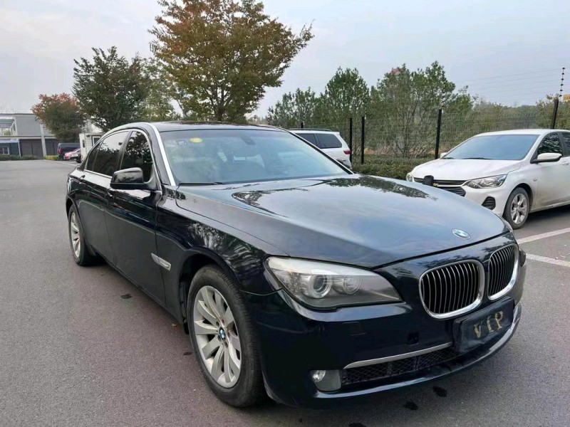 济宁11年宝马7系2