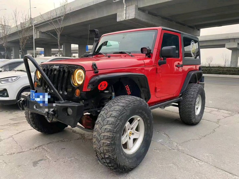 济宁12年Jeep牧马人3