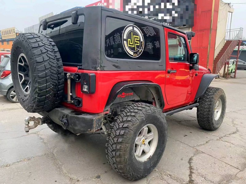 济宁12年Jeep牧马人8