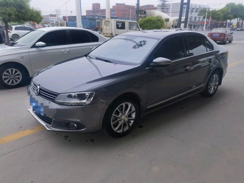 保定13年大众速腾2