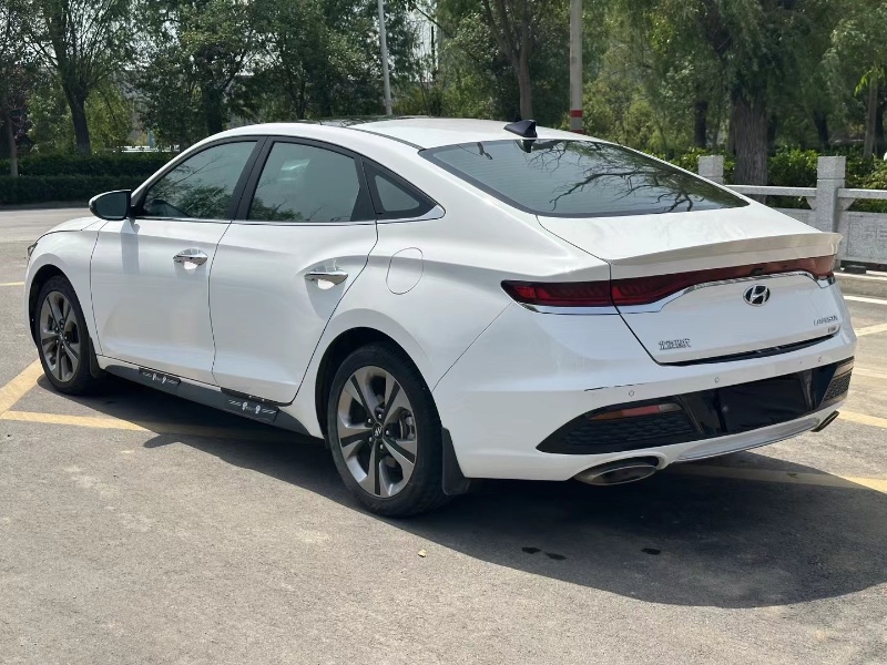 徐州21年现代菲斯塔5