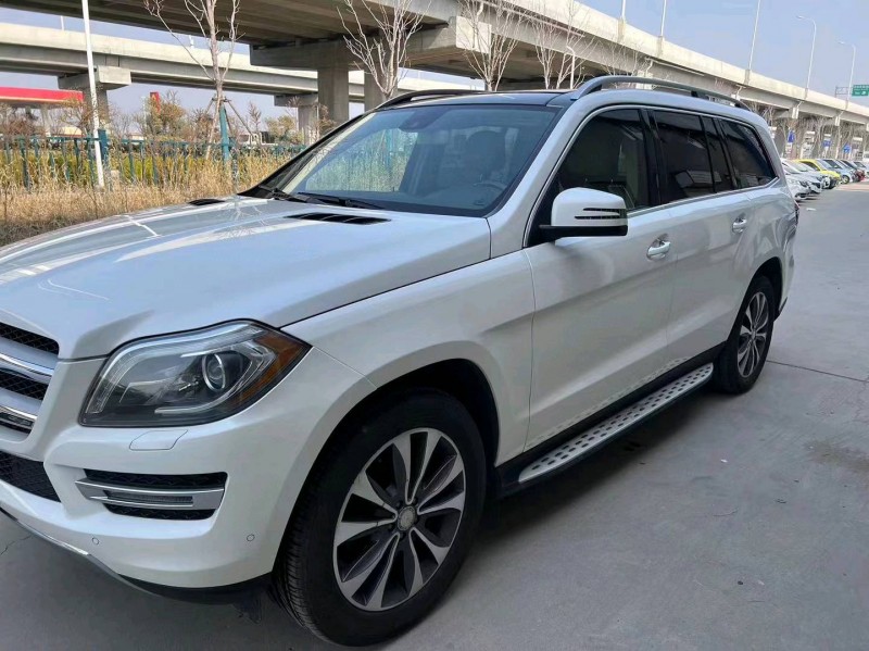 济宁13年奔驰GL3