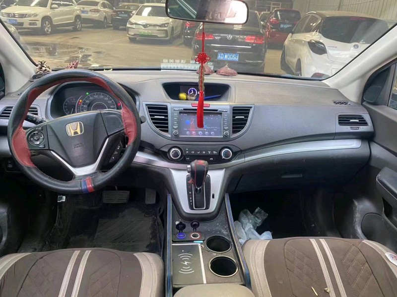 济宁12年本田CRV5