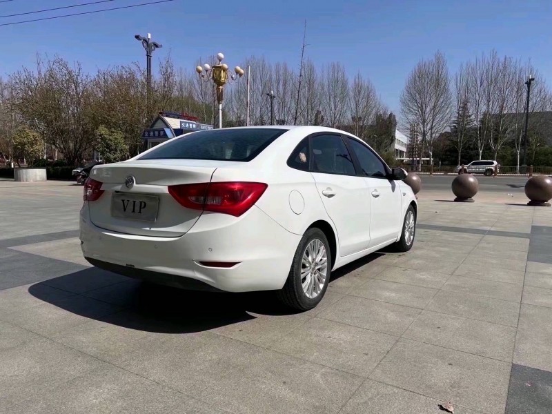 枣庄15年别克英朗GT8