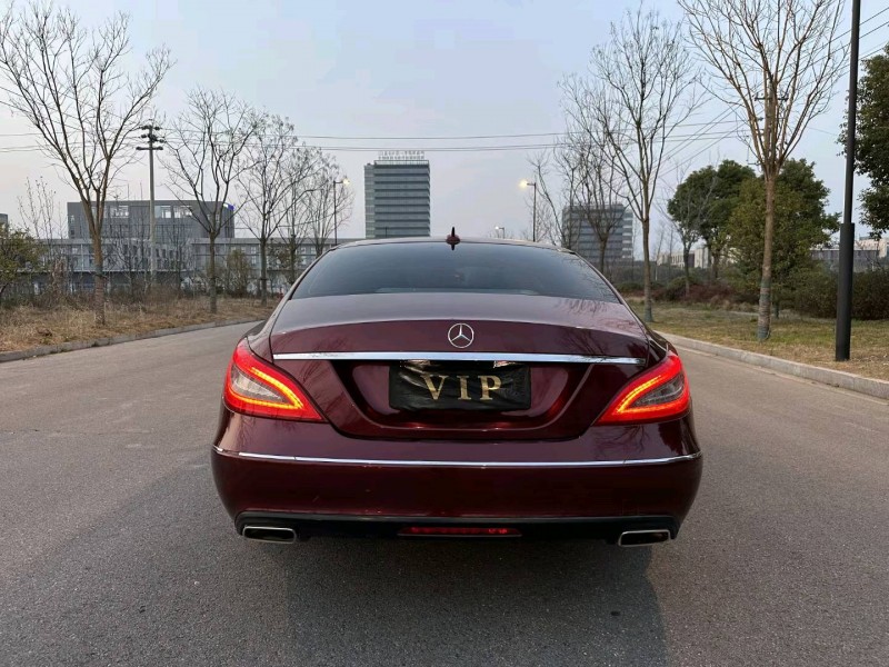 泰州13年奔驰CLS9