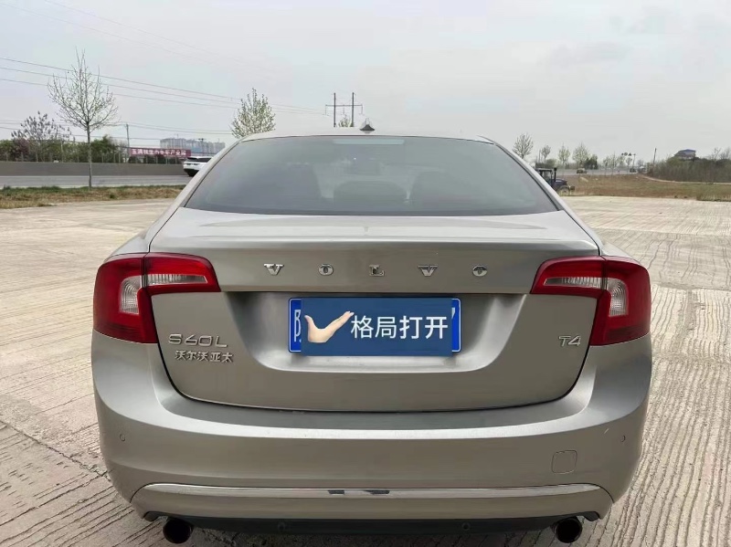 咸陽16年沃爾沃S60L2