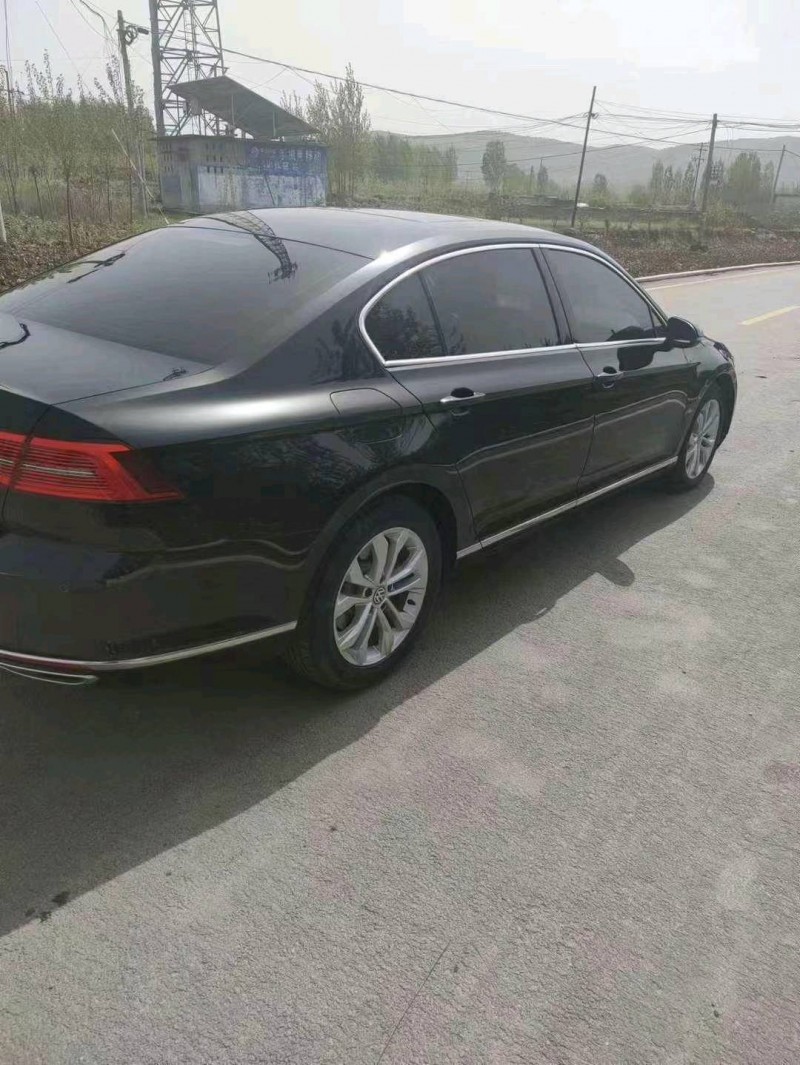 济南18年大众迈腾5