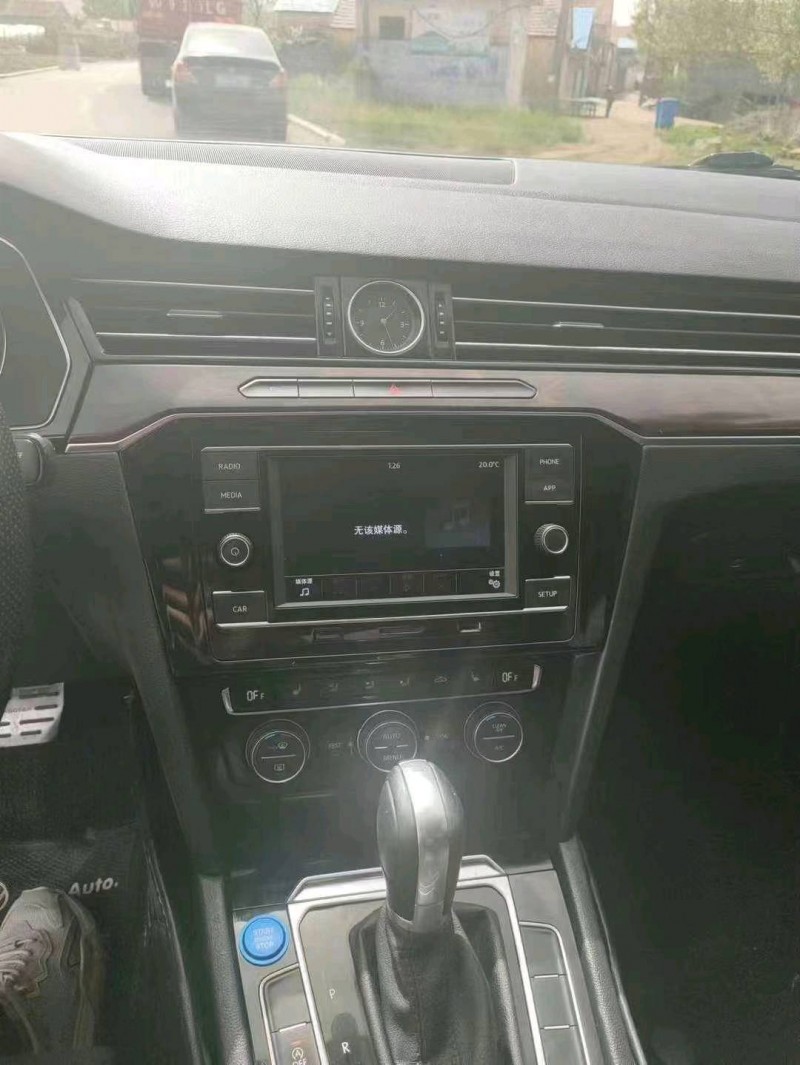 济南18年大众迈腾7