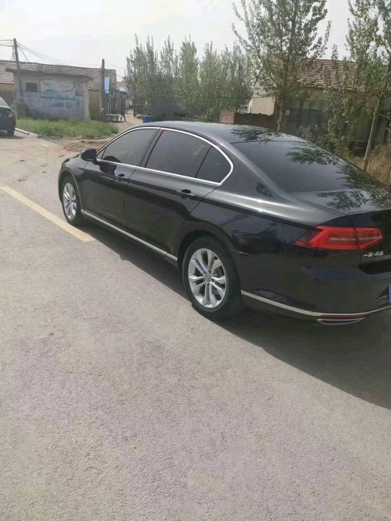 济南18年大众迈腾8